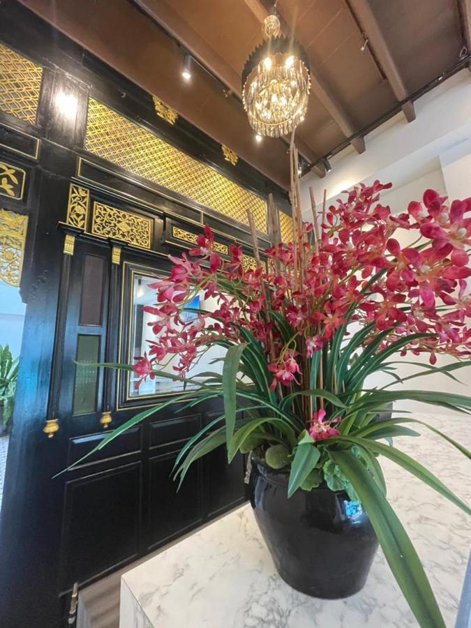 The Magazine Boutique Hotel George Town Exterior photo